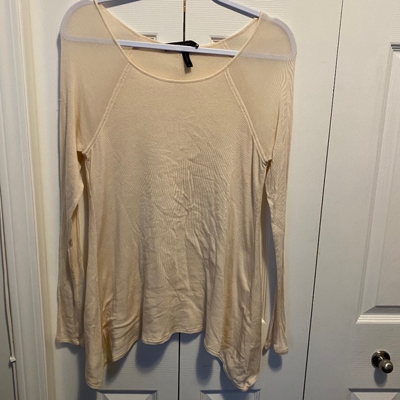 BCBG size S wool mix pullover - Picture 1 of 9